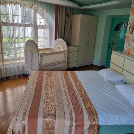 Hotel Home Sweet Home Chisinau Ngoại thất bức ảnh