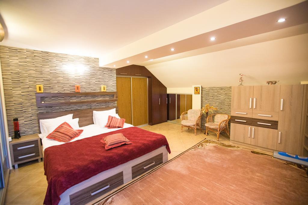 Hotel Home Sweet Home Chisinau Phòng bức ảnh