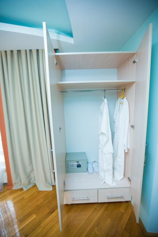 Hotel Home Sweet Home Chisinau Ngoại thất bức ảnh
