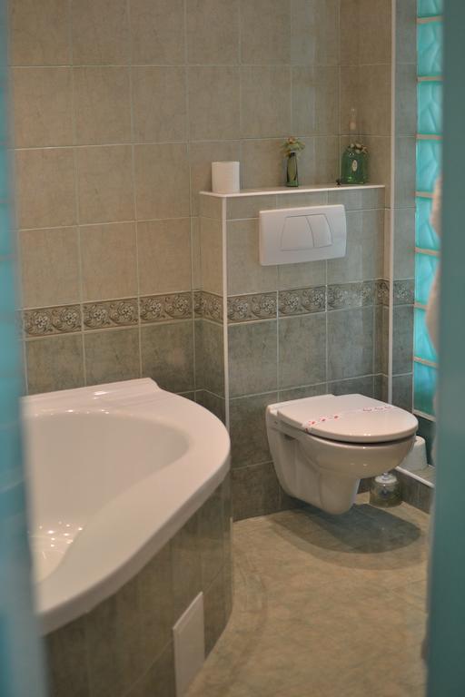 Hotel Home Sweet Home Chisinau Ngoại thất bức ảnh
